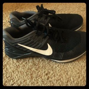 Women’s Nike Metcon DSX Flyknit